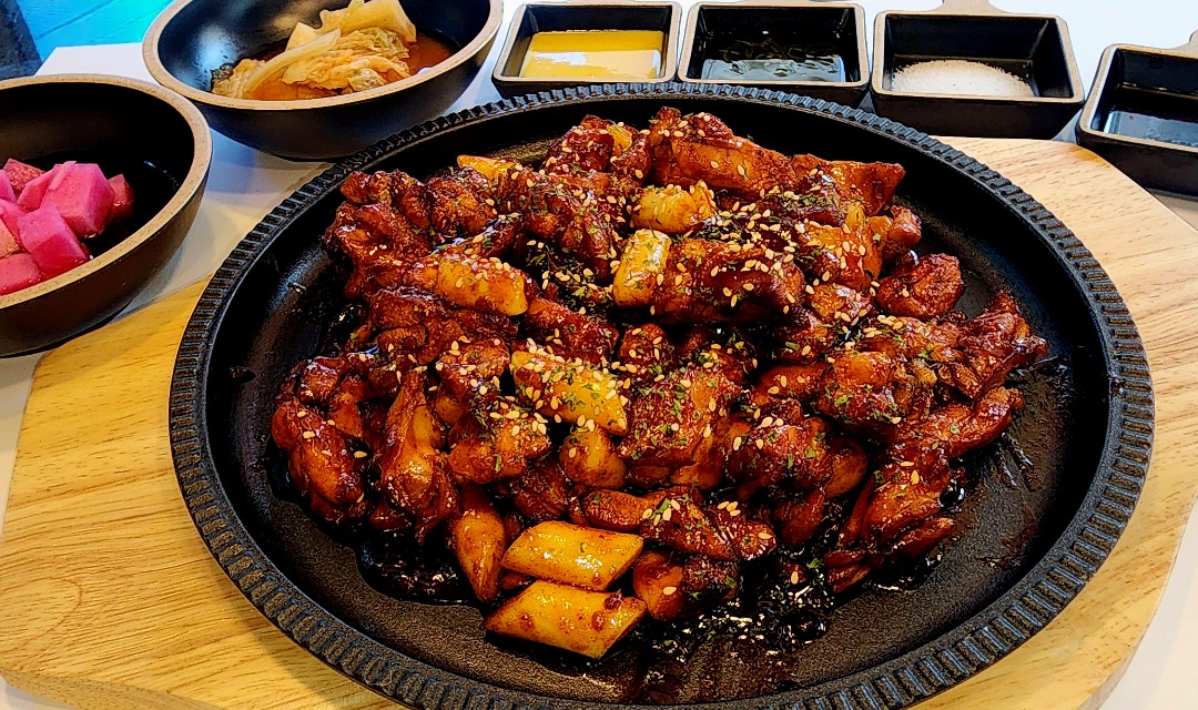 찐숯불치킨 사진 4
