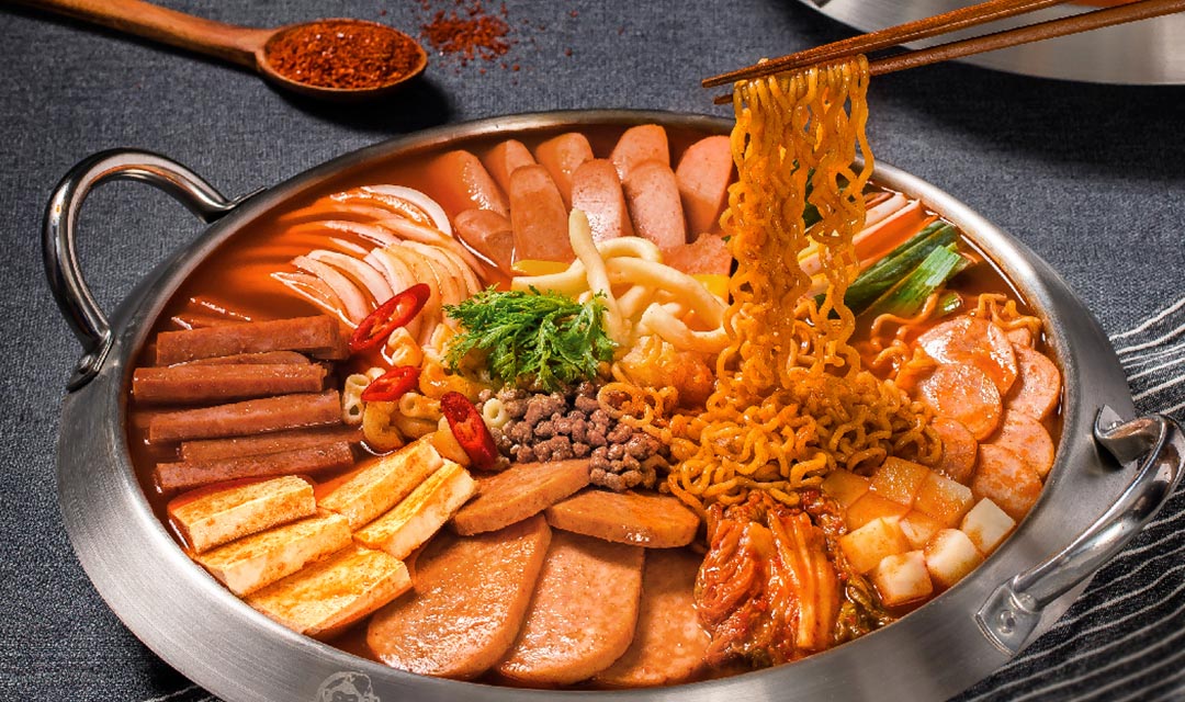 킹콩부대찌개 부산반여재송점 사진 4