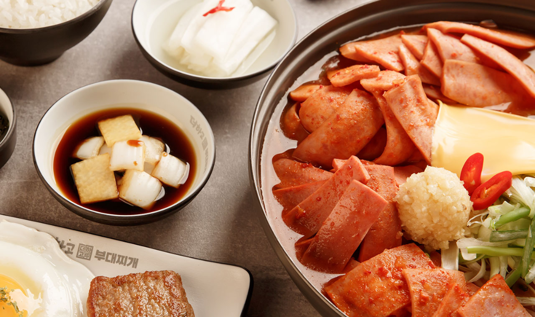 더하고부대찌개 수정역점 사진 5
