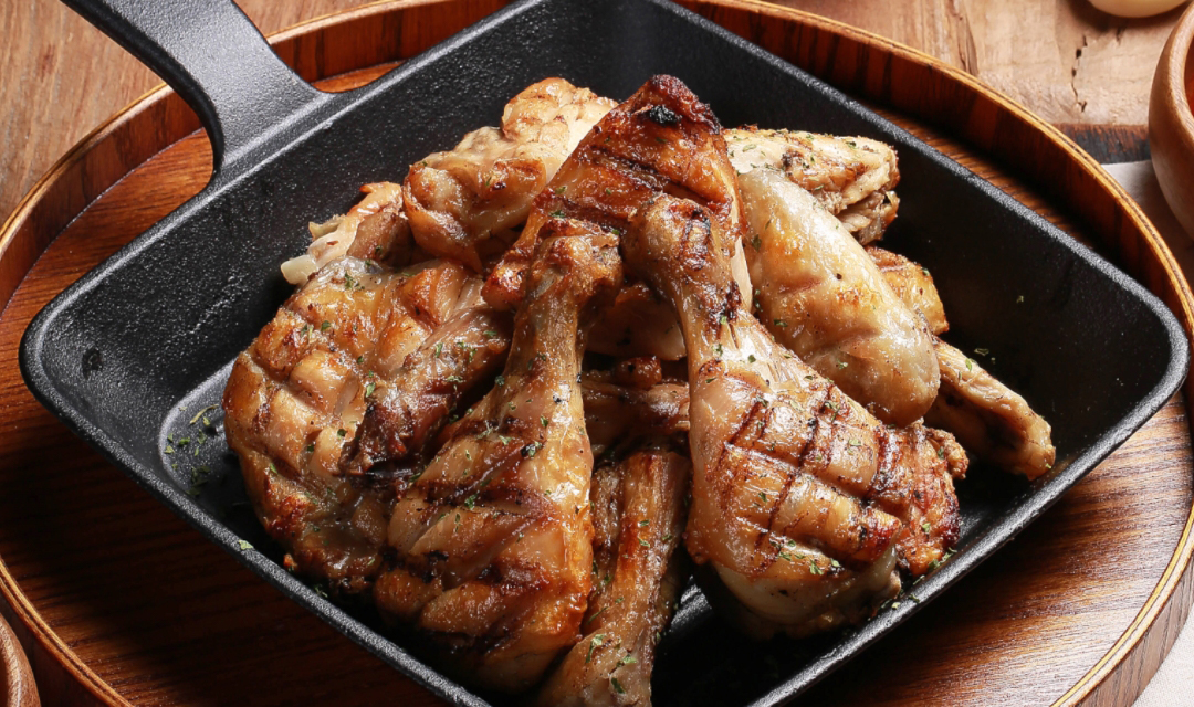 동근이숯불두마리치킨 남포점 사진 4